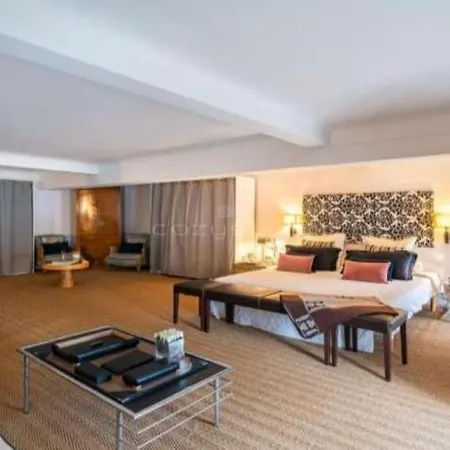 Centre Galia 210 M2 Lejlighed *